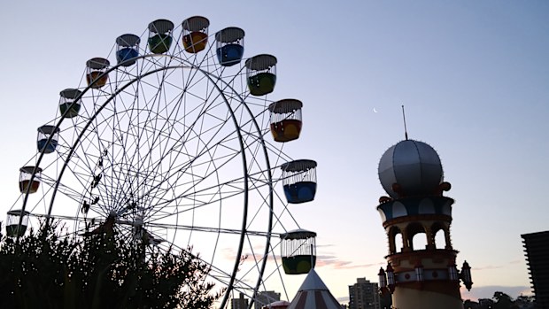 9PR: Luna Park taken on Fujifilm X100V