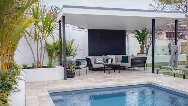 El'ise and Matt's renovation: Their backyard transformed into a tropical oasis