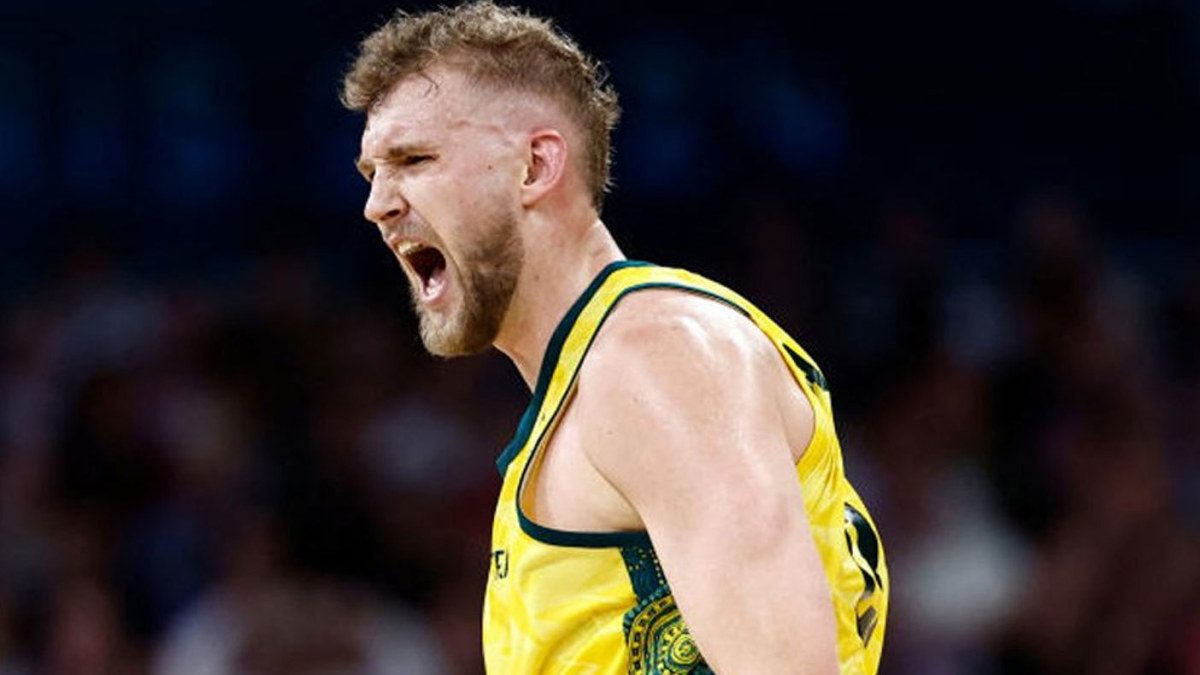 Bogut tips huge upset as heavyweights await Boomers