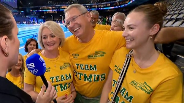 Ariarne Titmus parents Robyn and Steve, sister Mia, speak with Nine.