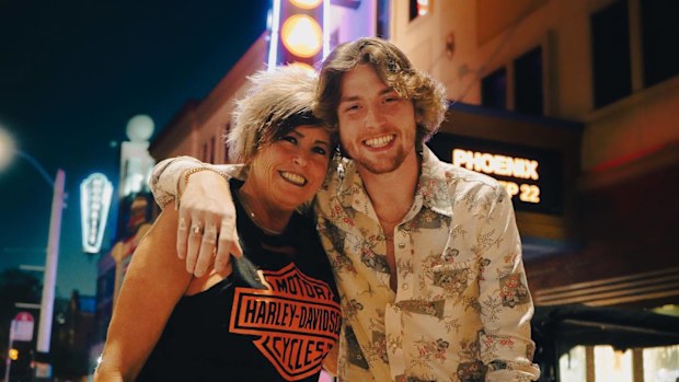 Bailey Zimmerman with his mum.
