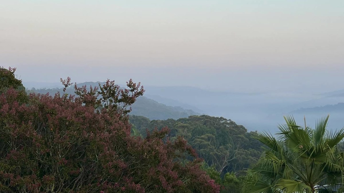 Why does it smell like smoke in Sydney and northern NSW?