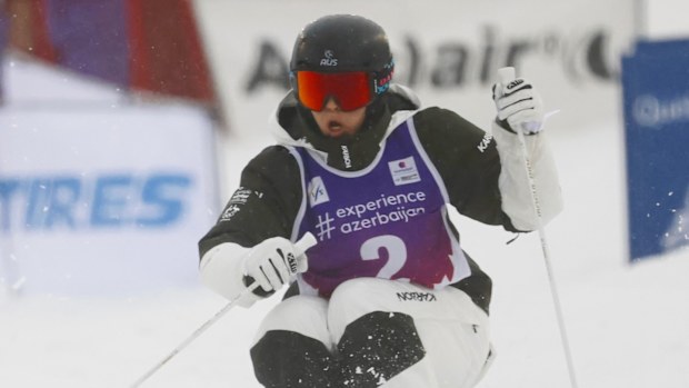 Jakara Anthony, pistte görevde.