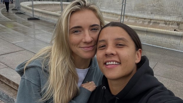 Sam Kerr and Kristie Mewis