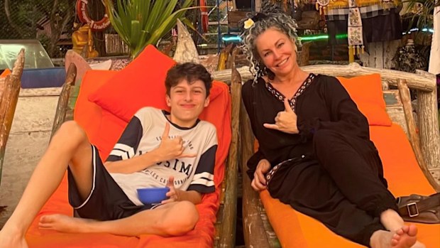 Simmone Jade Mackinnon son Madigan
