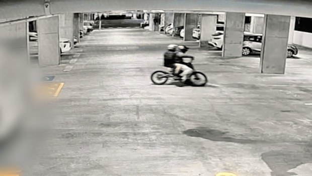 Police are appealing to the public to identify two people who may be able to assist them with their investigation into a fire extinguisher being discharged at a vehicle at Sippy Downs on Sunday, June 15.