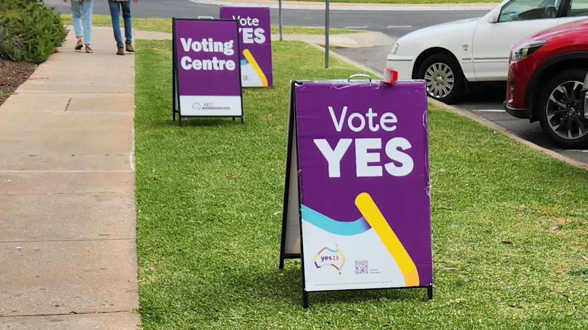 Yes23 campaign contacted by AEC over potentially 'misleading' signs ...