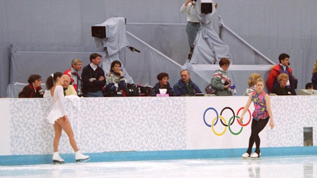 Nancy Kerrigan ve Tonya Harding 1994 Kış Olimpiyatları'nda.