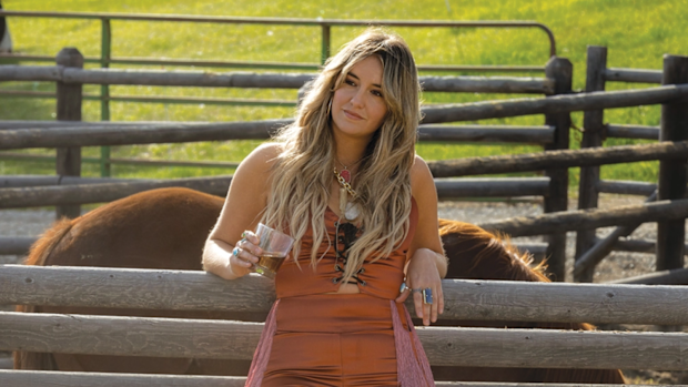 Lainey Wilson Abby Yellowstone
