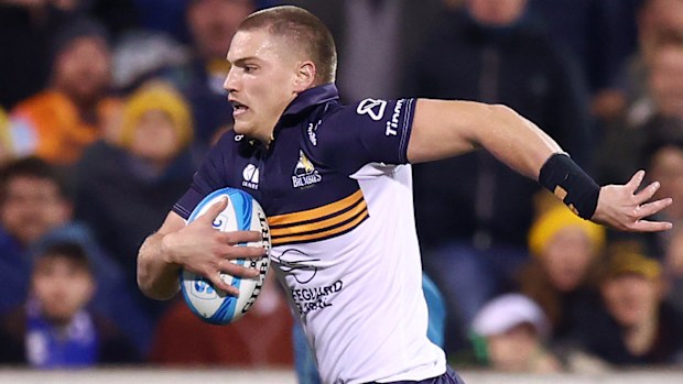 Charlie Cale of the Brumbies makes a line break at GIO Stadium.