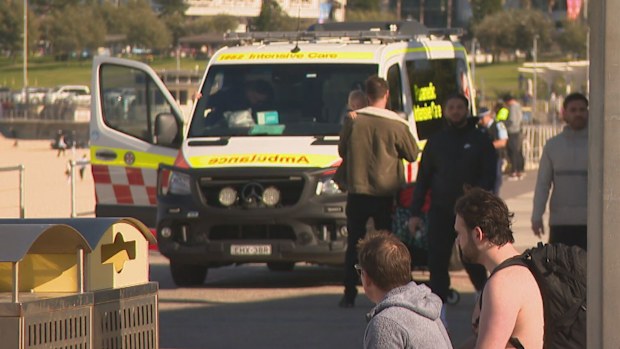 A man has died after being pulled from the surf on Bondi Beach.