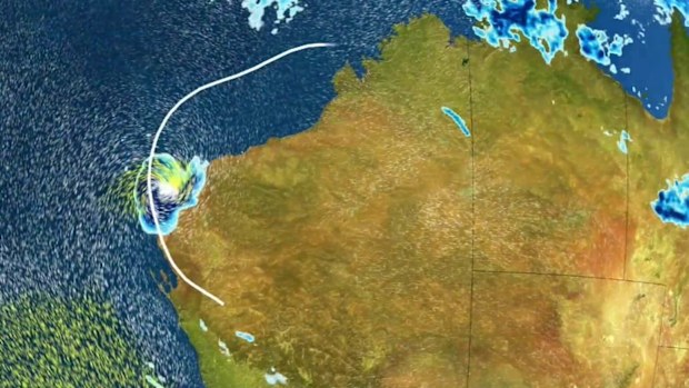 Residents and tourists in Western Australia's north are on high alert as they prepare for the arrival of Cyclone Lincoln.