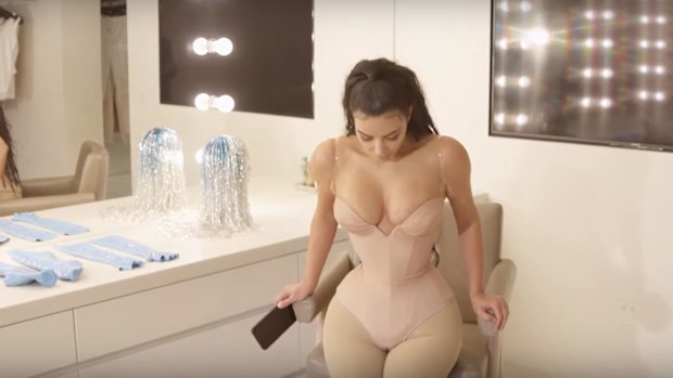 2019 met gala mugler corset dress Met Gala 2019: Thierry Mugler Hasn't Designed in Almost 20 Yearsbut He  Made an Exception for Kim Kardashian