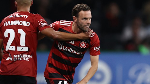 Aydan Hammond of the Wanderers is substituted by Juan Mata.