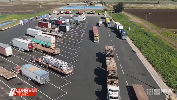 Truckies battle for toilet pitstop