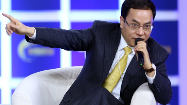 Li Hejun shows solar energy is the path to riches in China