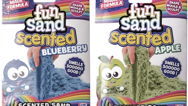 Loose, coloured play sand for children that can be moulded into different shapes.