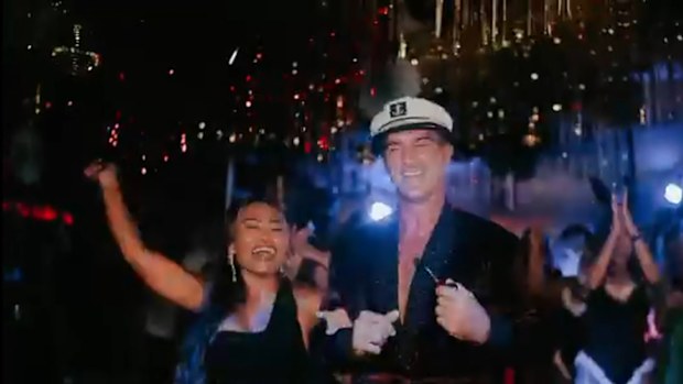 Former Essendon Premiership player Ricky Olarenshaw has been linked to anti-prostitution raids in Bali, that saw two Australians among 11 people arrested. 