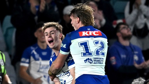 Lachlan Galvin bir deneme kutluyor