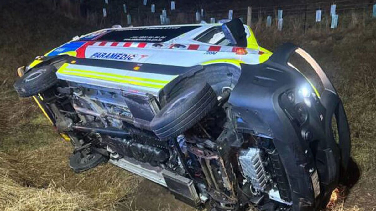 Ambulance Victoria paramedic fell asleep at wheel after 18.5 hour shift ...