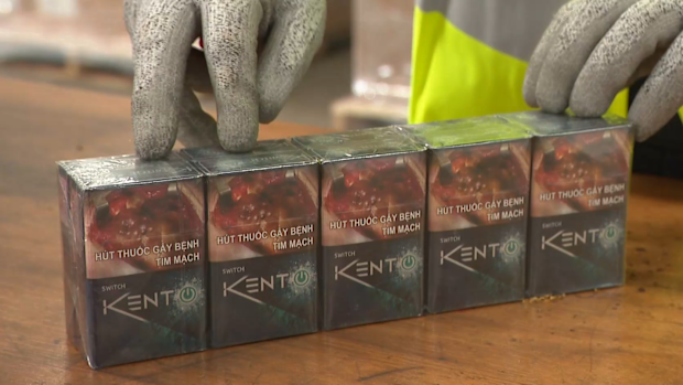 snuff and chewing tobacco Snuff Lures Tobacco Fiends With Whiff of Exotic History