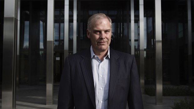 Isentia second-largest shareholder asks CEO why he's still here