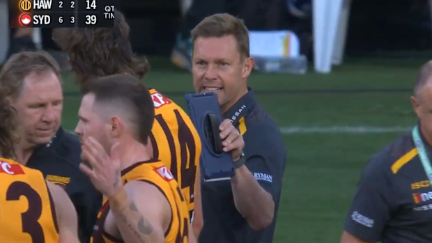 Sam Mitchell smashed Scrimshaw.