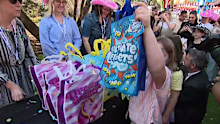 The children at Ronald McDonald House were given an exclusive preview of the upcoming show, checking out this year's showbags and getting first dibs on their favourites.