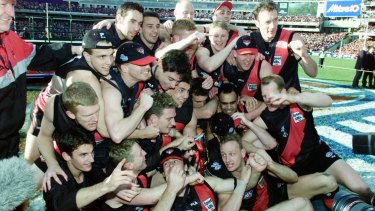 essendon 2000 afl finals bombers loom finally again victory celebrate grand final their credit french john