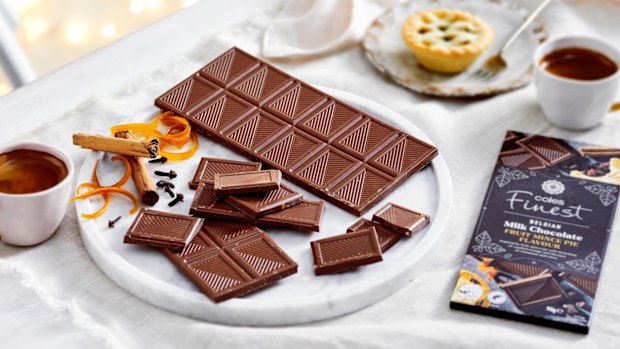 Coles Finest Milk Chocolate Fruit Mince Pie Block