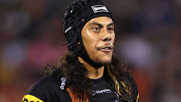 PENRITH, AUSTRALIA - JULY 29: Jarome Luai of the Panthers reacts after a no try during the round 22 NRL match between Penrith Panthers and Cronulla Sharks at BlueBet Stadium on July 29, 2023 in Penrith, Australia. (Photo by Jeremy Ng/Getty Images)