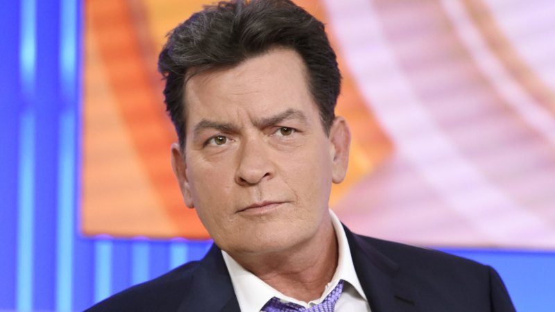 Hiv Positive Charlie Sheen Paid 35k To Have Sex With Male