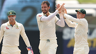 Mitchell Starc - 7.5
