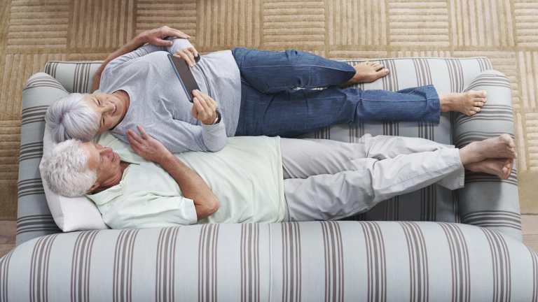 16 year old dating website