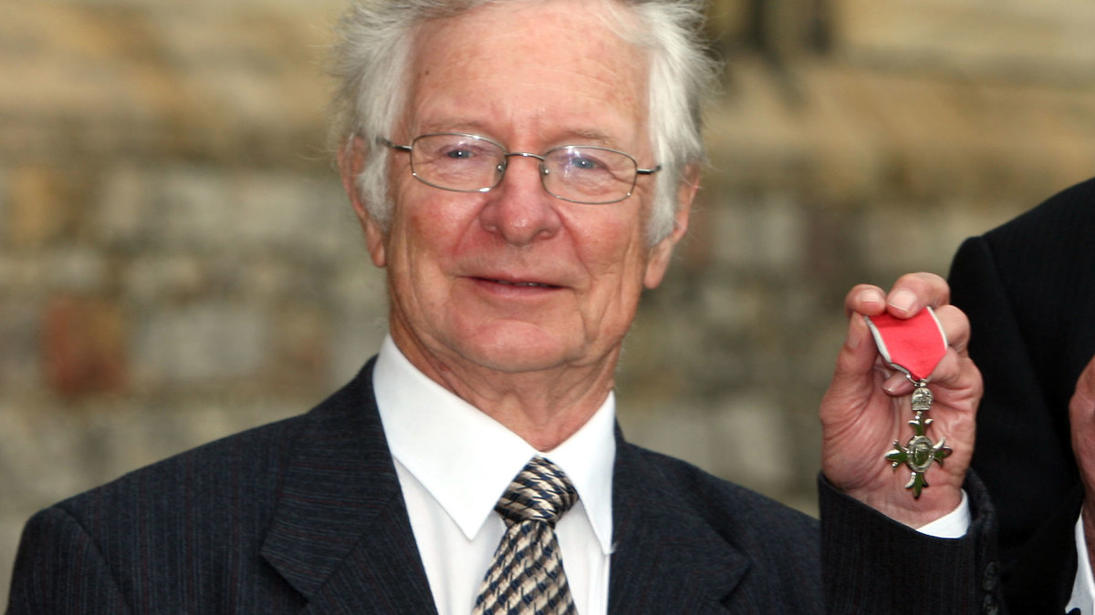 cricket-news-2024-frank-duckworth-dies-aged-84-duckworth-lewis-system