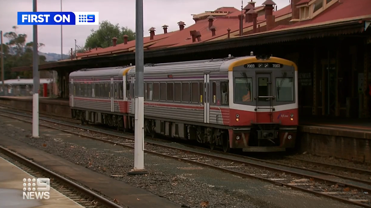 Victoria trains have near miss, drivers avoid head on | Nine.com.au