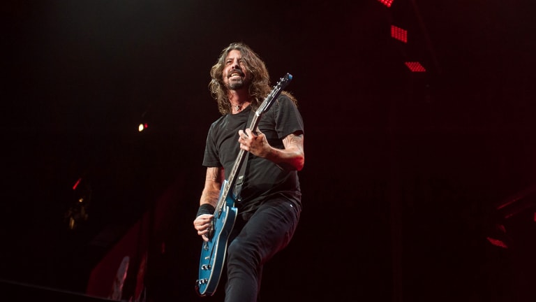 foo fighters tour perth