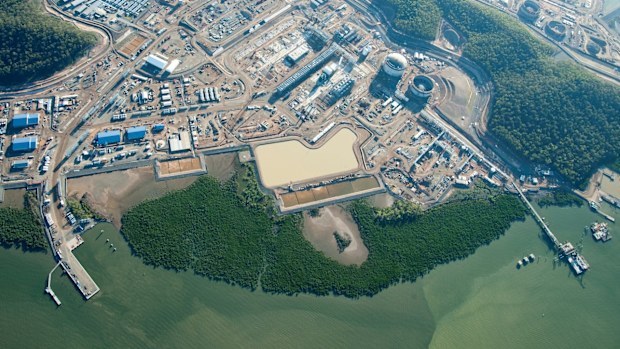 Shell Australia prepares to cut Queensland jobs after BG takeover