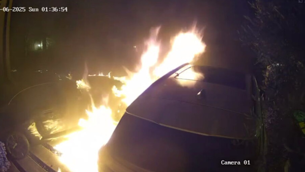 Detectives from Taskforce Hawk have today released CCTV footage as part of their investigation into two fires earlier this year in Maribyrnong and Derrimut. 