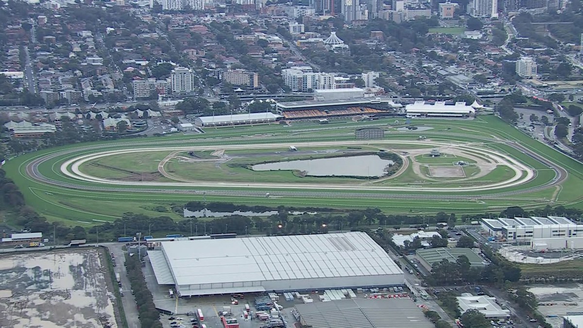 Rosehill Gardens Racecourse: Plan for 25,000 homes and metro station ...