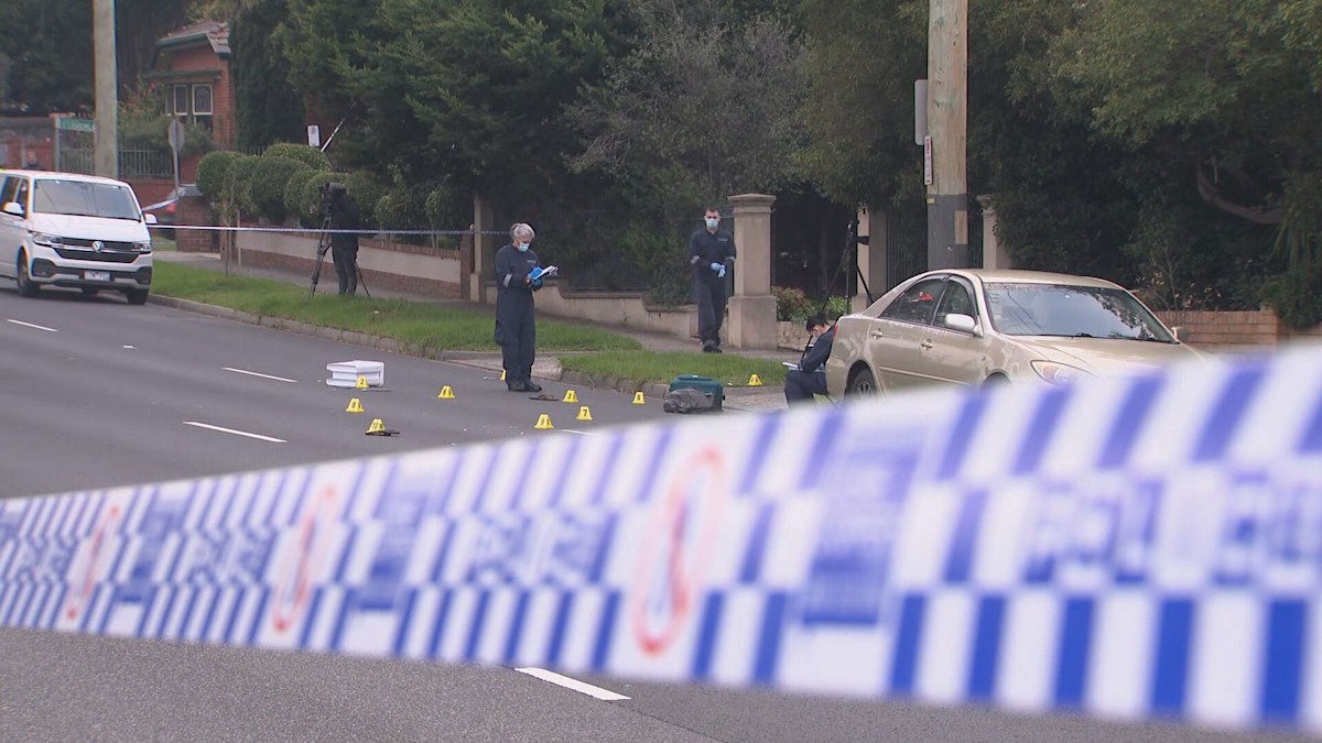 Ormond: Brothers arrested in NSW after manhunt over fatal Melbourne ...