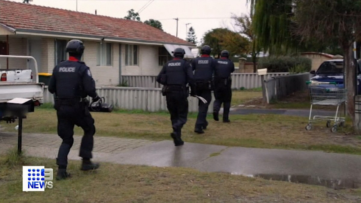 Bikie gangs: Lone Wolf gang in Perth raided by police | Nine.com.au