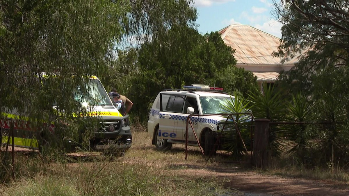 Gunnedah: Man with bow and arrow shot dead by police at rural NSW ...