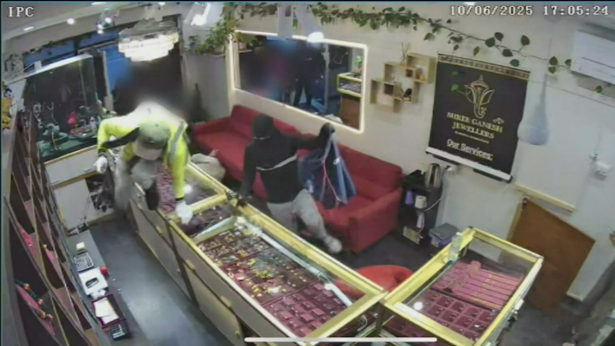 Chermside chemist updates: Five men, teen boy charged over jewellery ...
