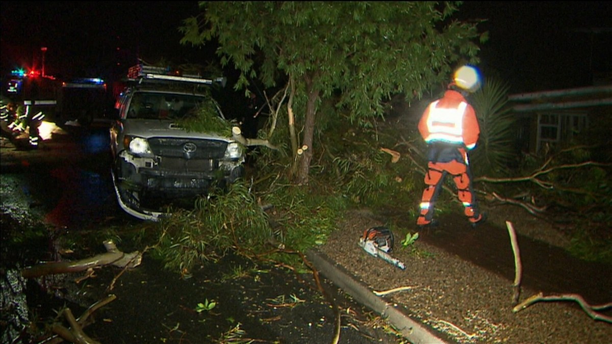 Weather South Australia: Destructive storm rips through SA, bringing ...
