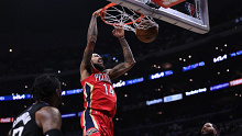 Brandon Ingram throws down a dunk during New Orleans' win over the Clippers.