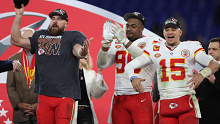 BALTIMORE, MARYLAND - JANUARY 28: Travis Kelce #87 of the Kansas City Chiefs celebrates with the Lamar Hunt Trophy after a 17-10 victory against the Baltimore Ravens in the AFC Championship Game at M&T Bank Stadium on January 28, 2024 in Baltimore, Maryland. (Photo by Rob Carr/Getty Images)