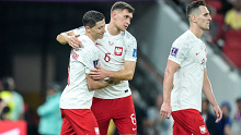 Polish players after the loss to France.