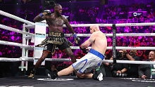 Deontay Wilder sends Robert Helenius to the canvas with one punch. 
