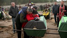'There are just too many bodies to bury' in Bucha, writes Tom Steinfort.